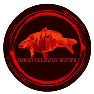 Wratislavia Baits Декоративна Наклейка З Червоним Логотипом