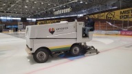 Льодогенератор Zamboni 552 Електричний 2009 Р. Роль
