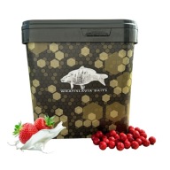 Білкові Кульки Полуниця/Крем 18Мм 10Кг Відро 17Л Wratislavia Baits
